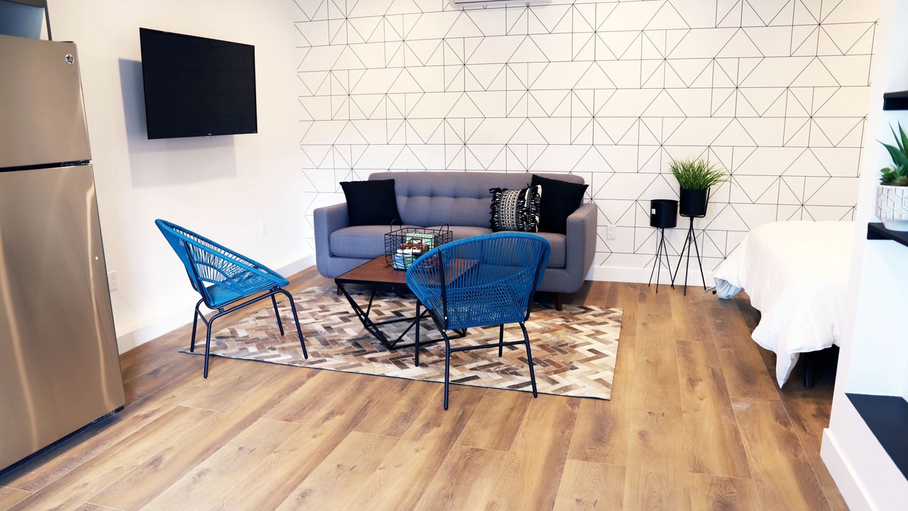 Photo of Livingroom in Woodland Hills