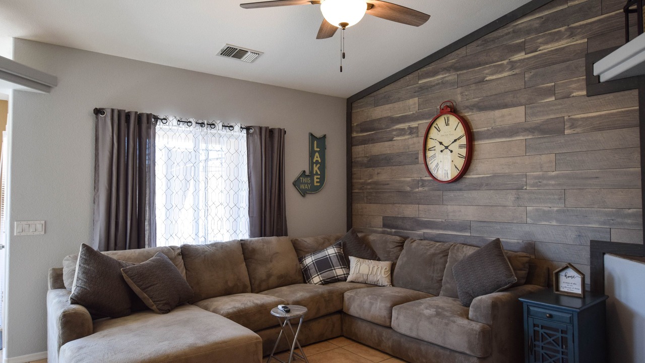 Photo of Livingroom in Lake Havasu City