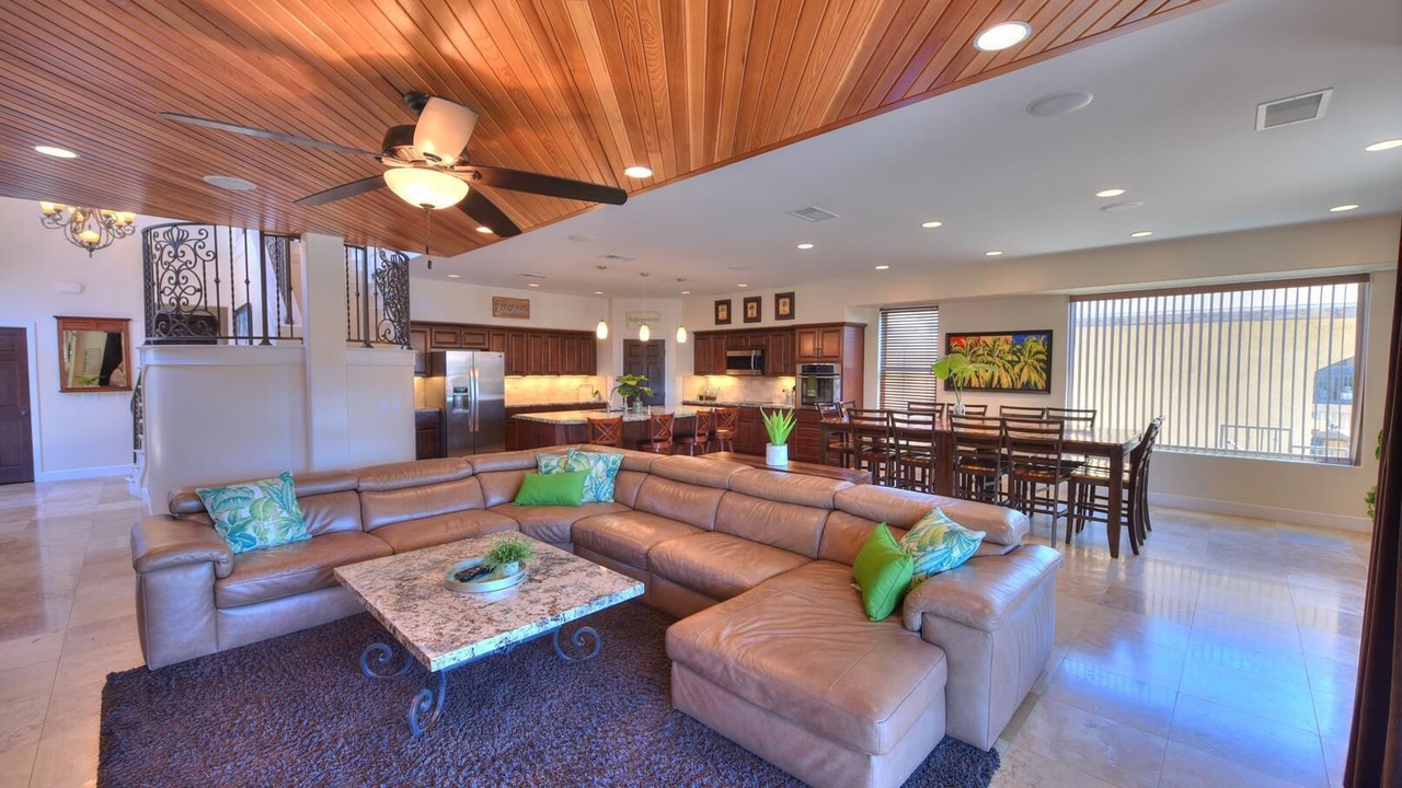 Photo of Livingroom in Parker Strip