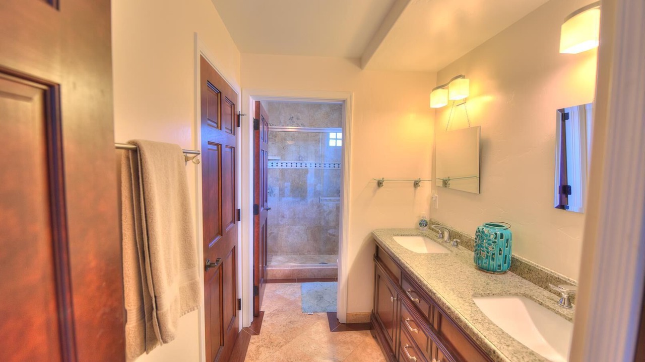 Photo of Bathroom in Parker Strip
