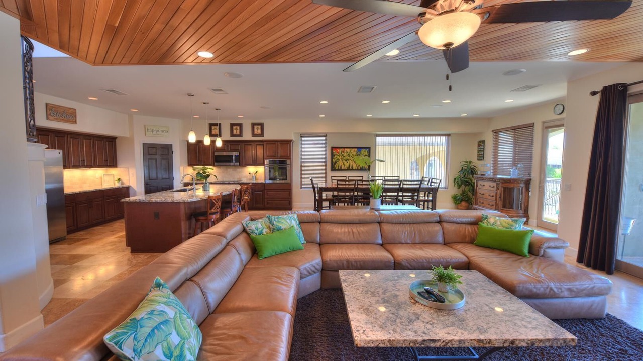 Photo of Livingroom in Parker Strip