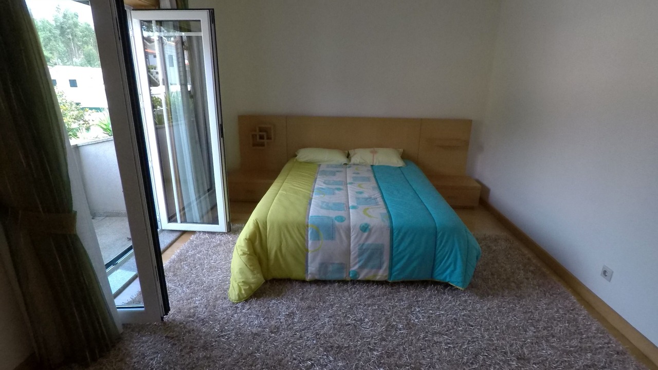 Photo of Bedroom in Santa Maria da Feira