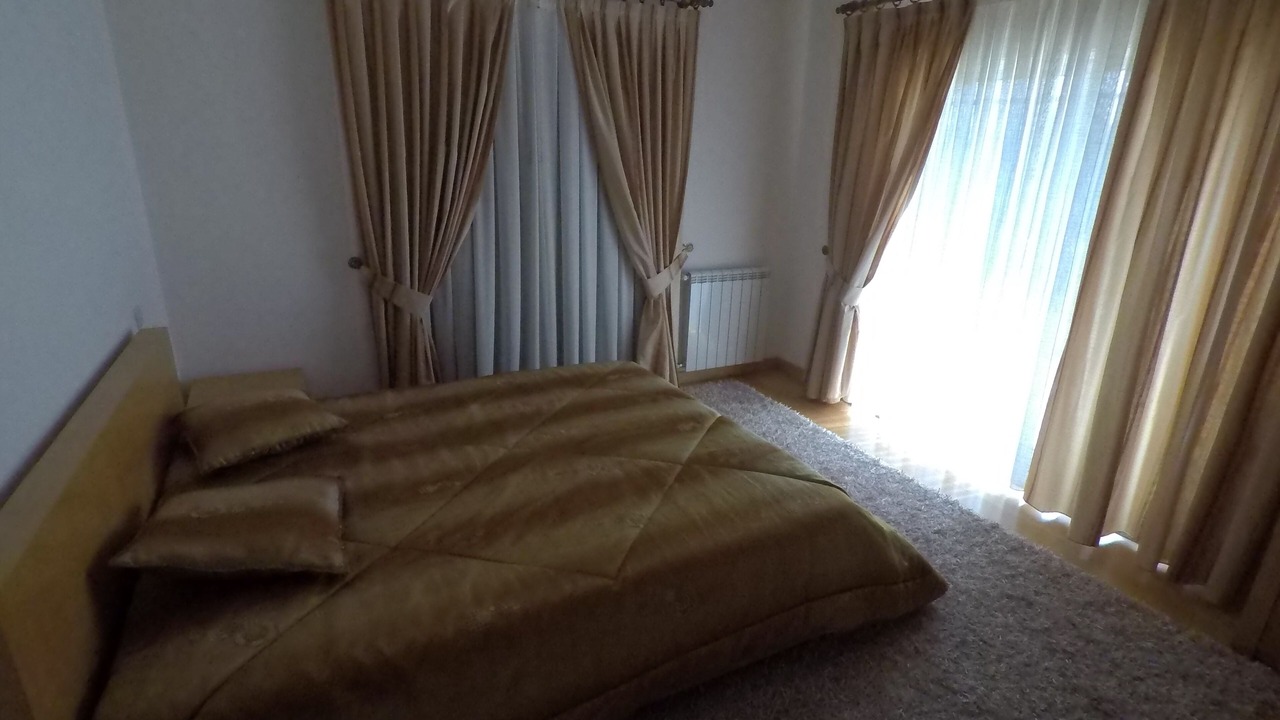 Photo of Bedroom in Santa Maria da Feira