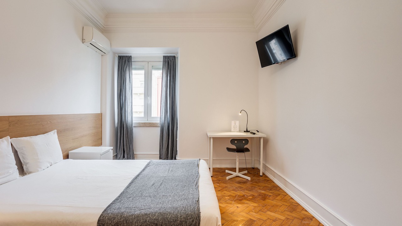 Photo of Bedroom in Sao Jorge de Arroios