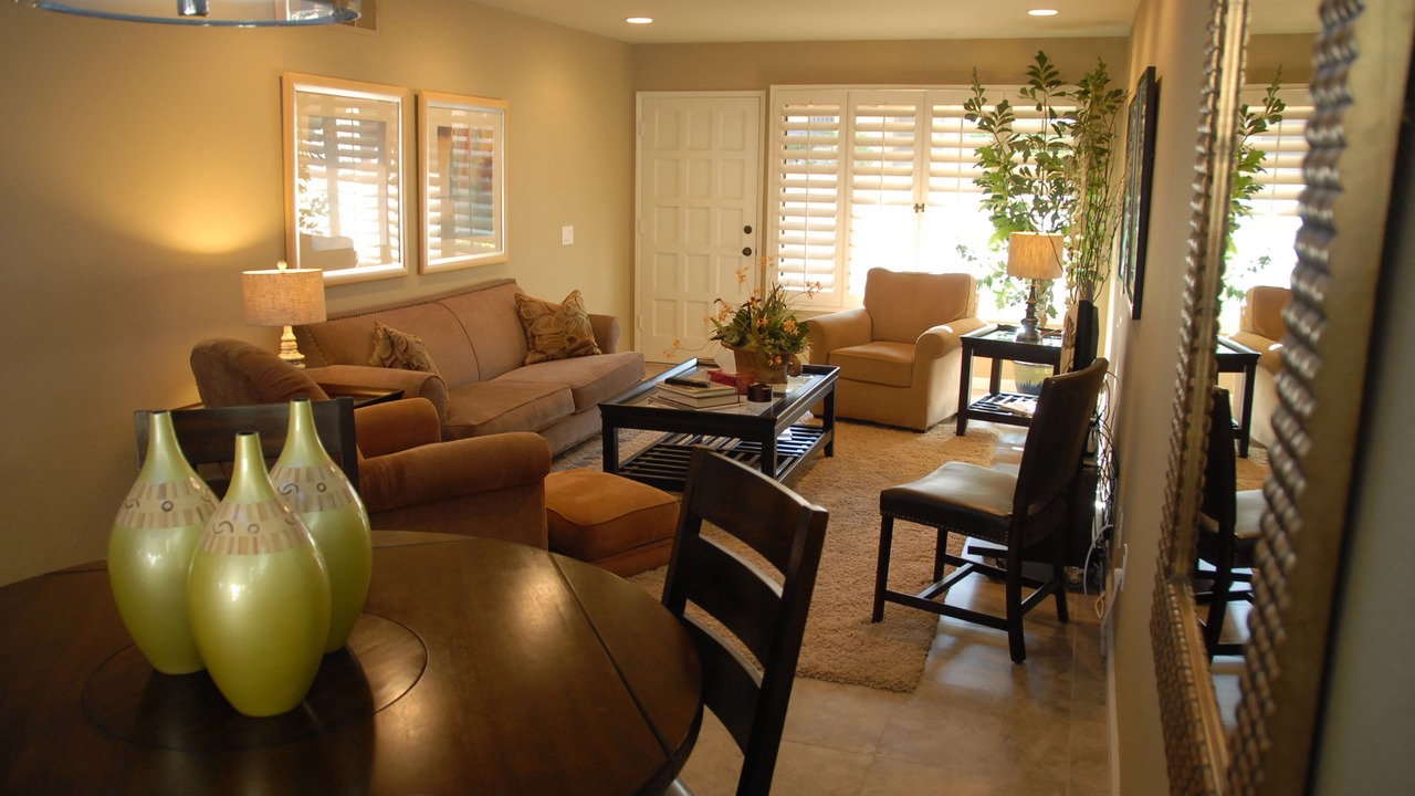Photo of Livingroom in Palm Desert