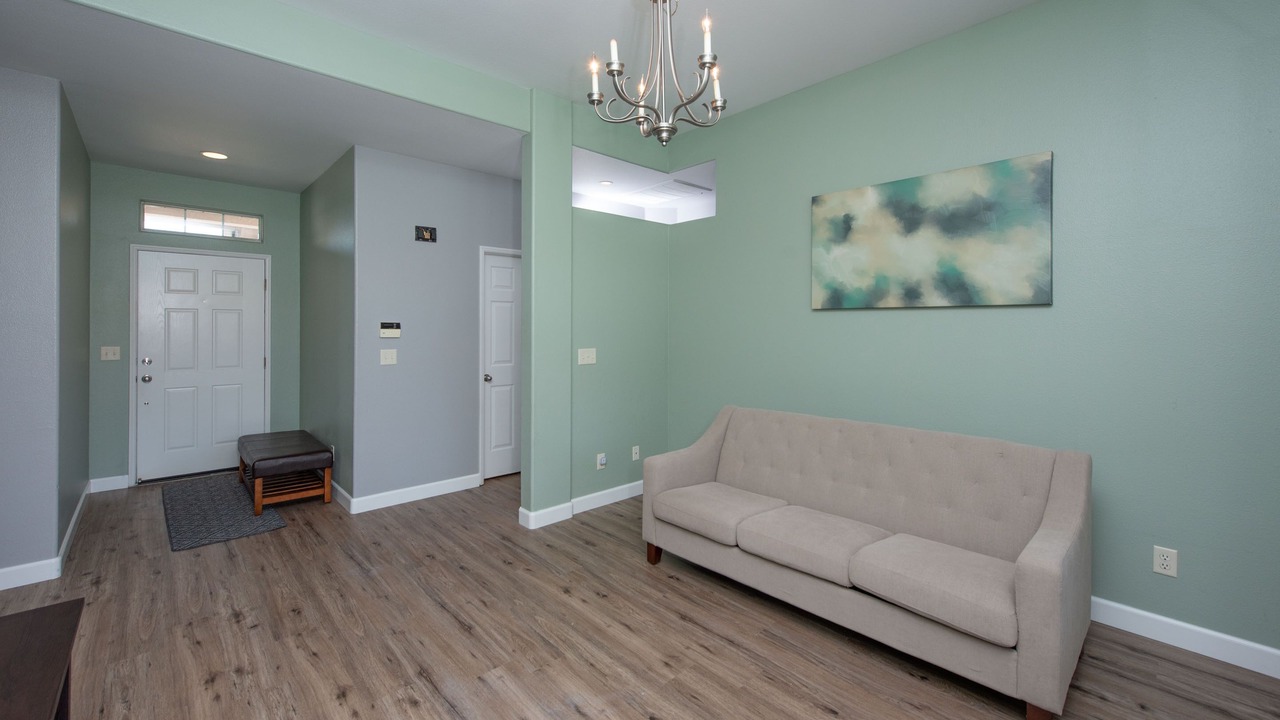 Photo of Livingroom in Roosevelt