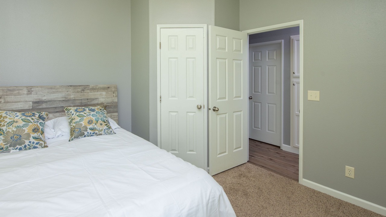 Photo of Bedroom in Roosevelt