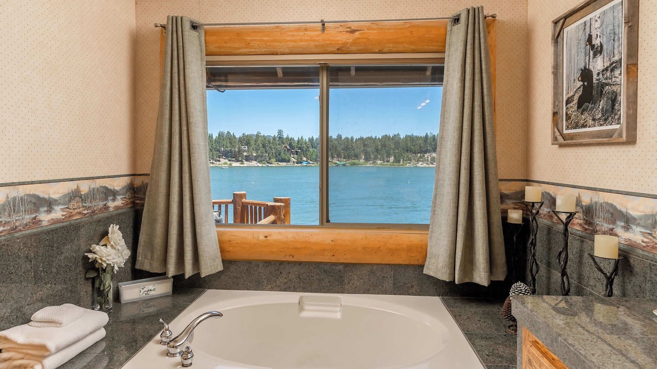 Photo of Bathroom in Boulder Bay