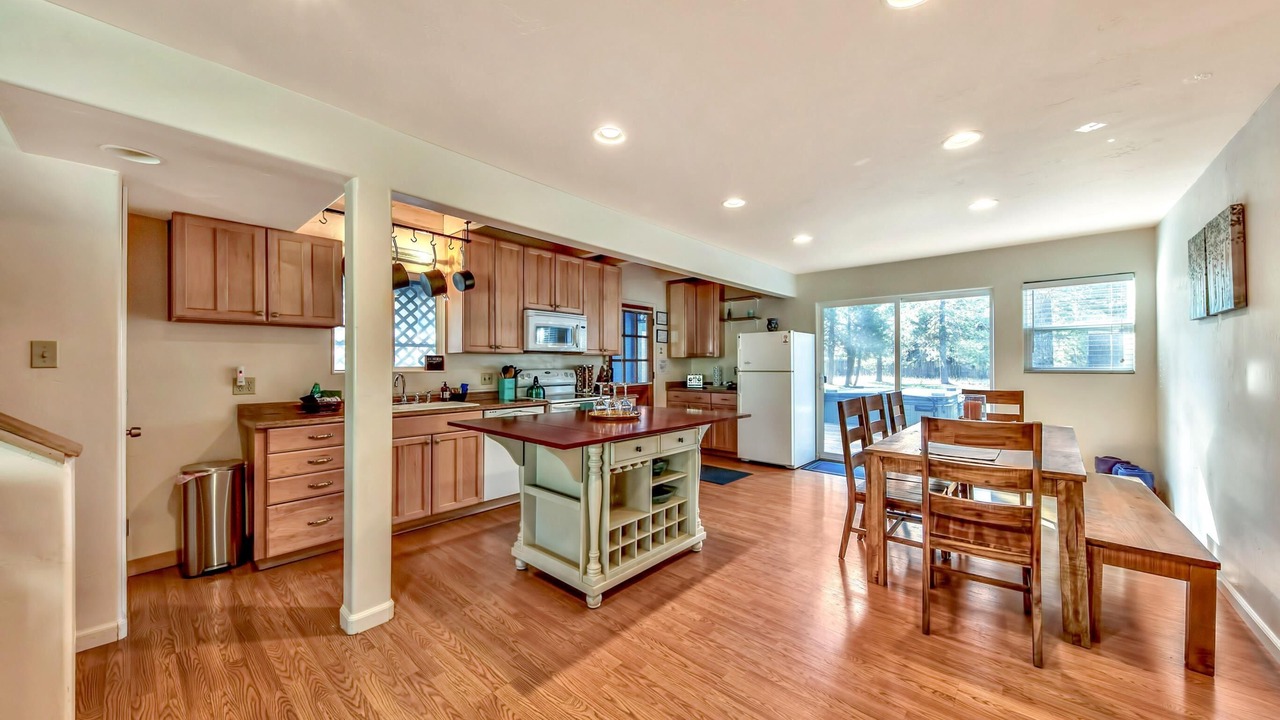 Photo of Kitchen in Tahoe Paradise