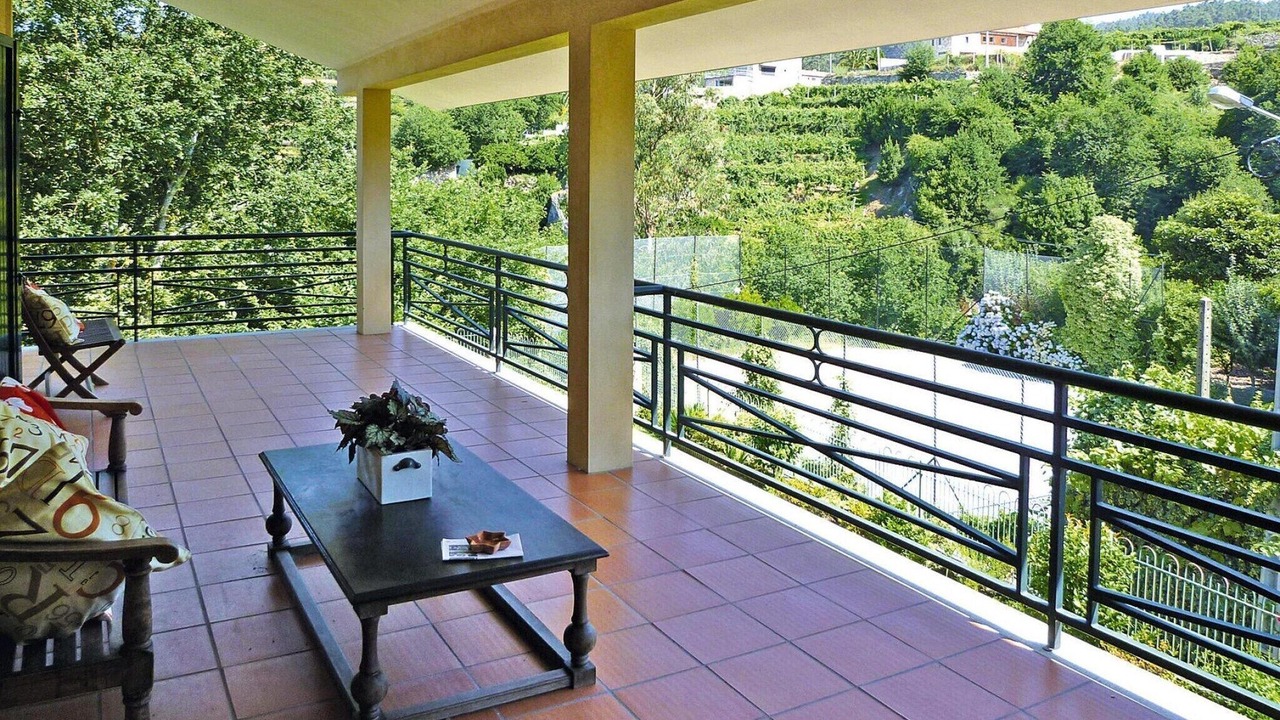 Photo of Patio Balcony in Macieira de Cambra