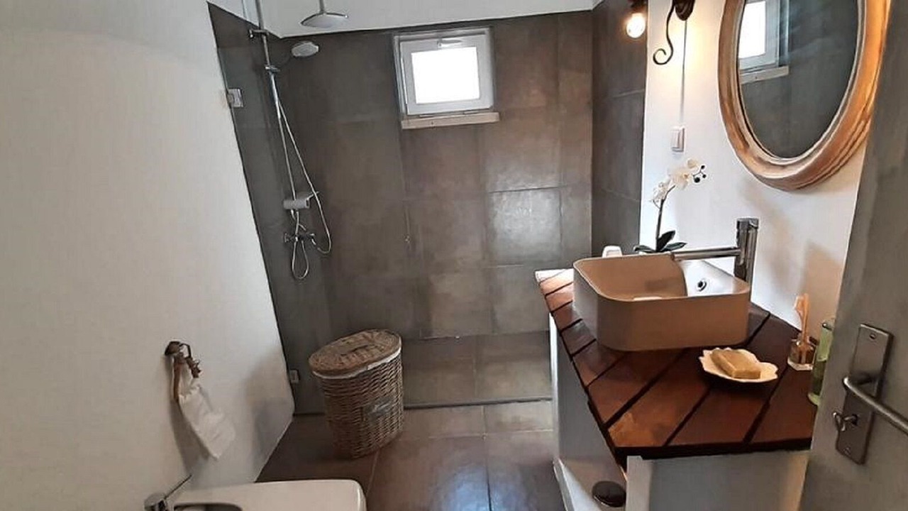 Photo of Bathroom in Alcacer do Sal