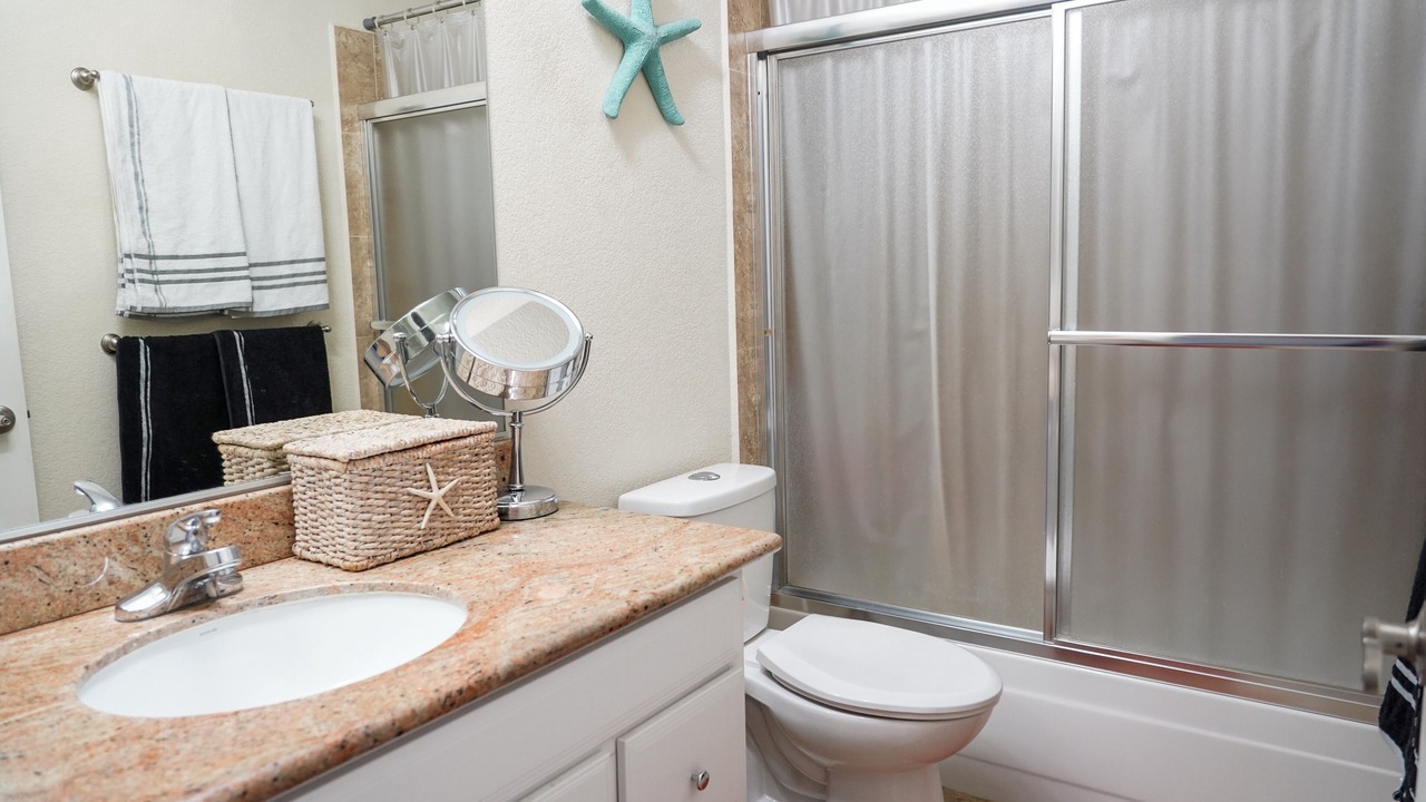 Photo of Bathroom in Chinatown
