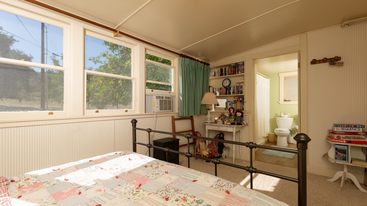 Photo of Bedroom in Julian