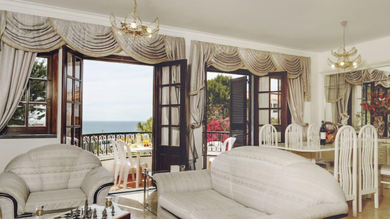 Photo of Livingroom in Ericeira