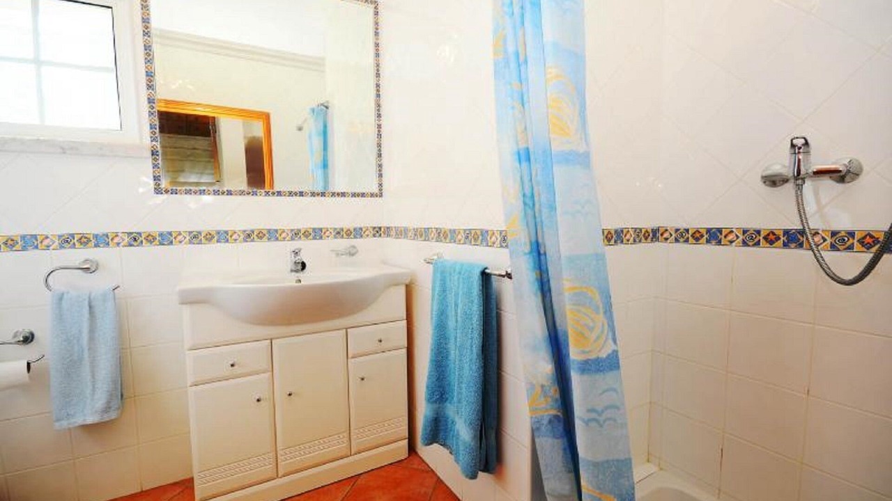 Photo of Bathroom in Vale de Parra