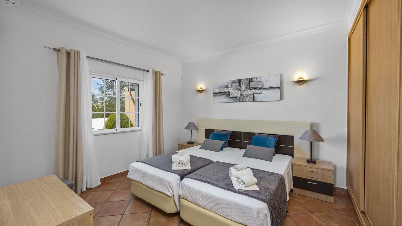 Photo of Bedroom in Vale de Parra