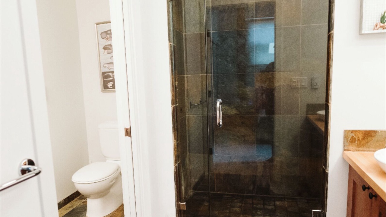 Photo of Bathroom in Ucluelet