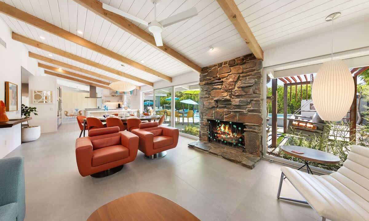 Photo of Livingroom in Twin Palms