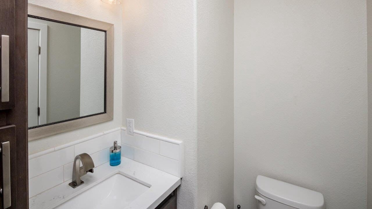 Photo of Bathroom in Parker Strip