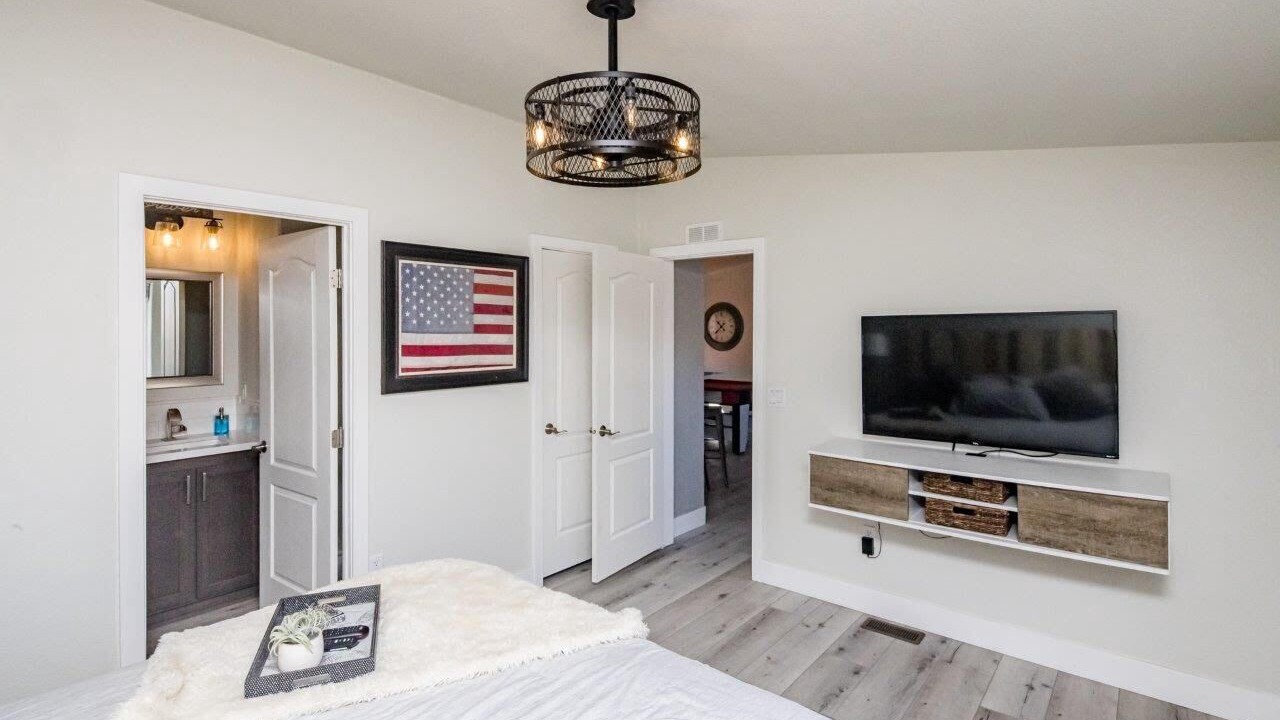 Photo of Bathroom in Parker Strip