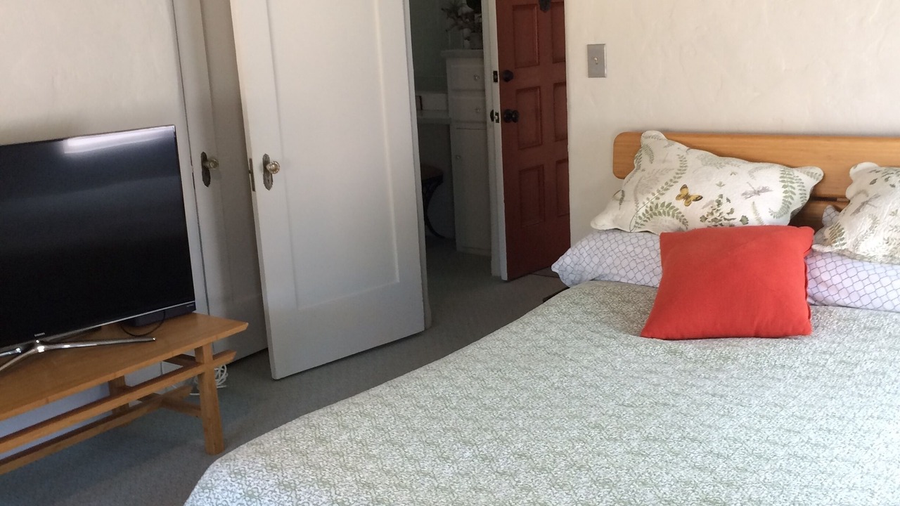 Photo of Bedroom in East Beach
