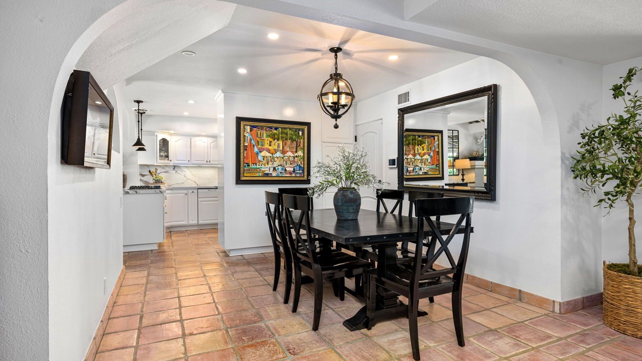 Photo of Bedroom in West Newport