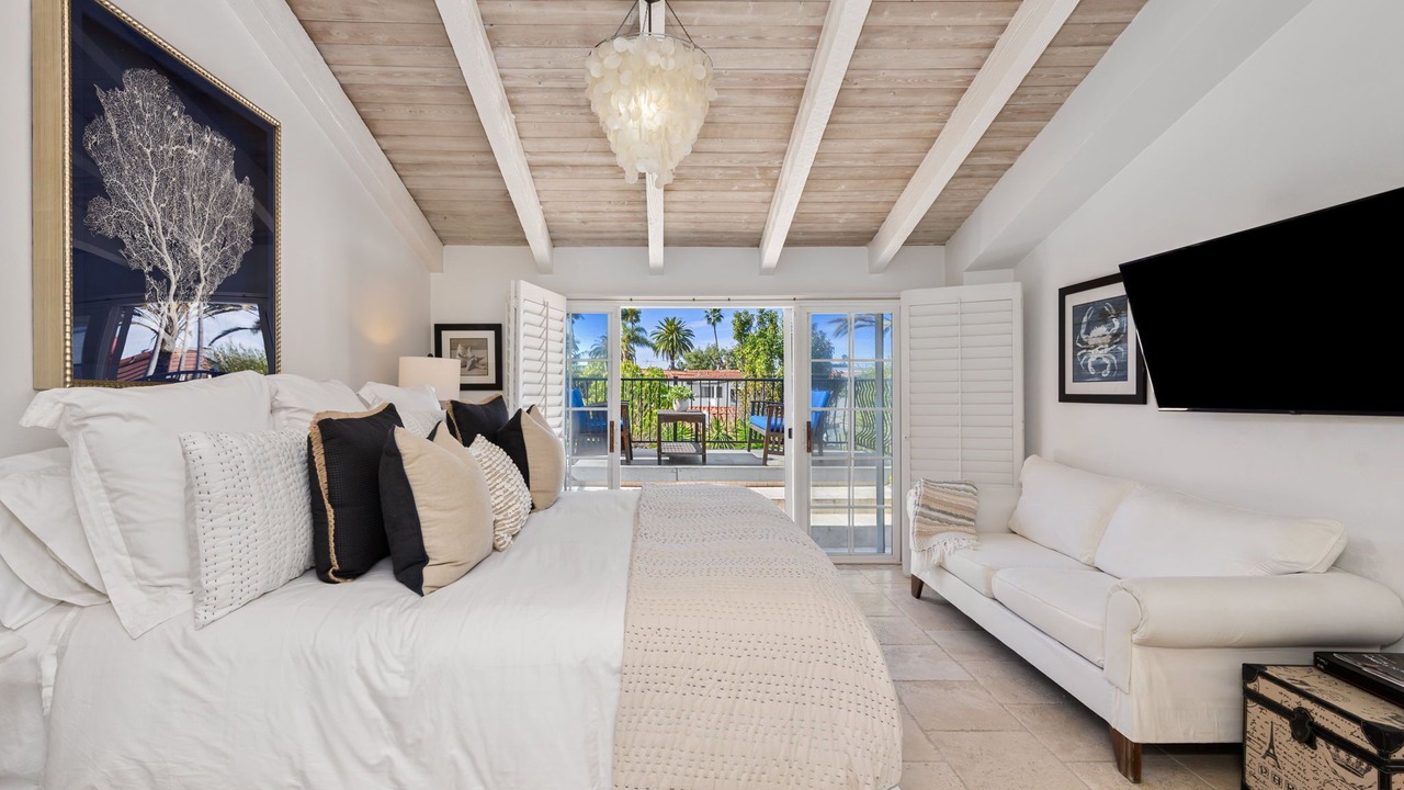 Photo of Bedroom in West Newport