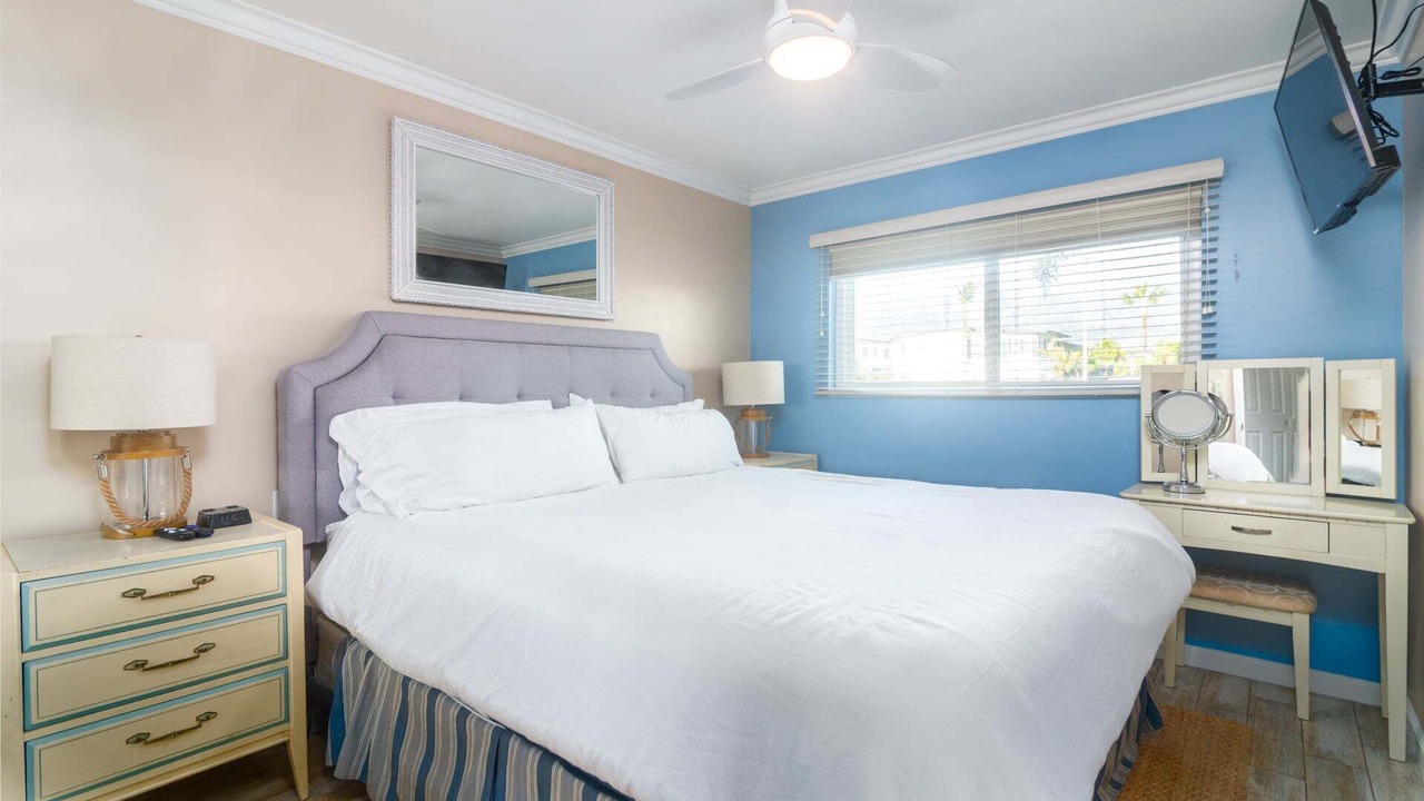 Photo of Bedroom in Carpinteria