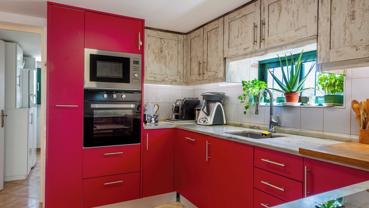 Photo of Kitchen in Alfeicao