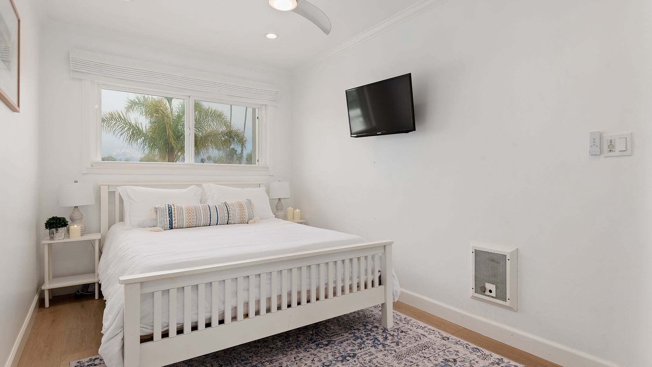 Photo of Bedroom in Carpinteria