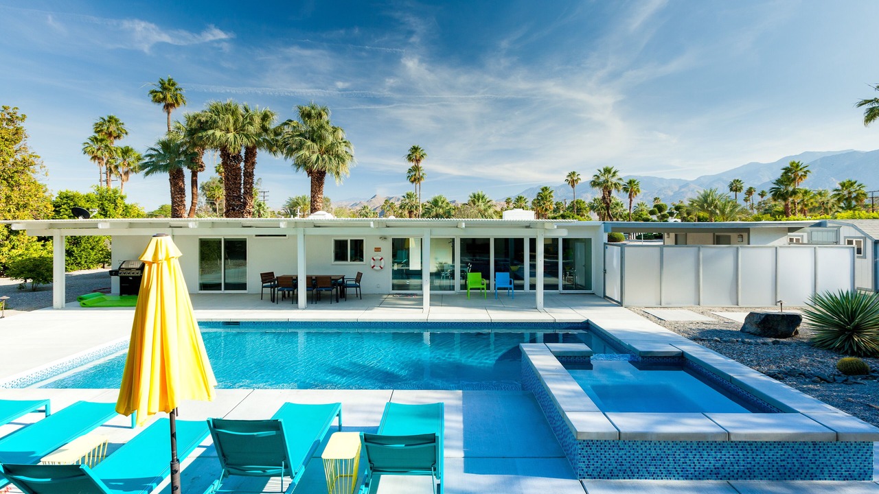 Photo of Outdoor in Sunmor