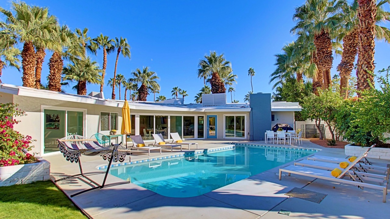Photo of Outdoor in Tahquitz River Estates