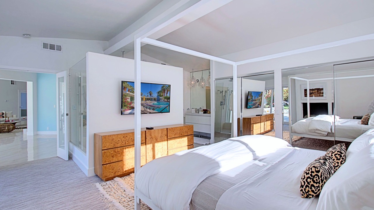 Photo of Bedroom in Tahquitz River Estates