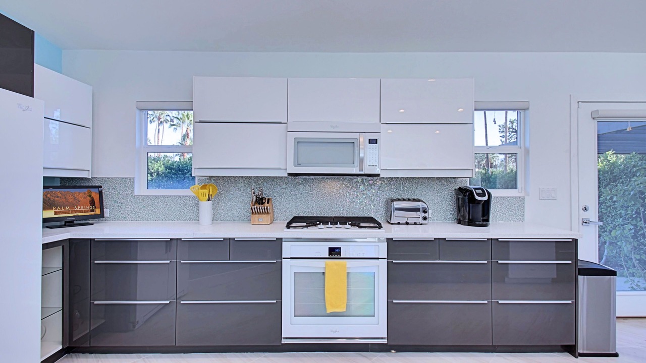 Photo of Kitchen in Tahquitz River Estates
