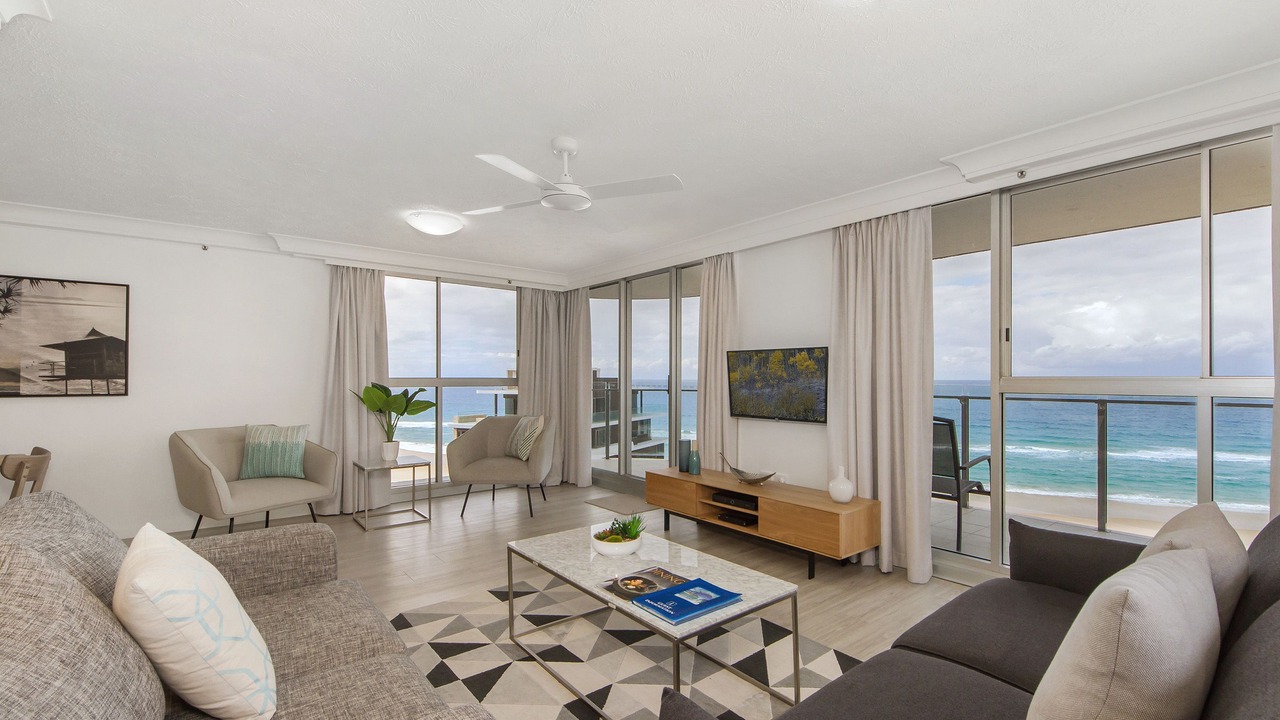 Photo of Livingroom in Main Beach