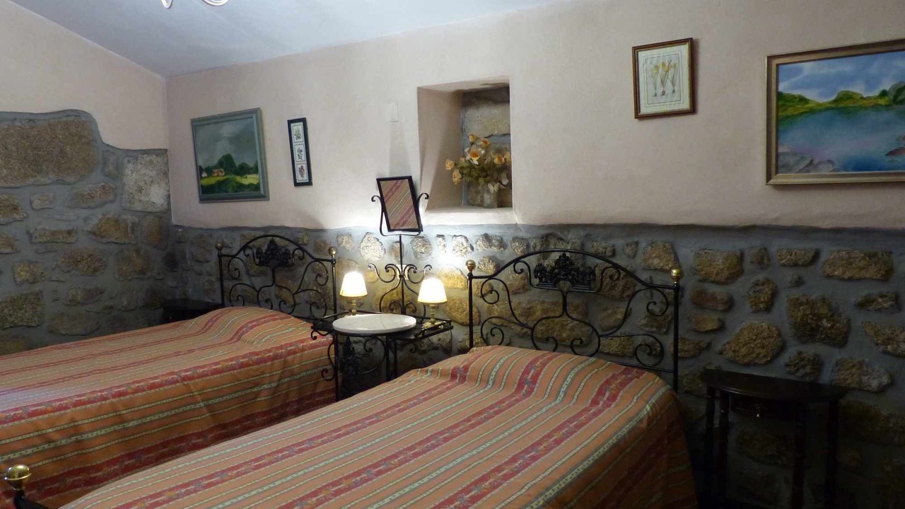 Photo of Bedroom in Gouveia