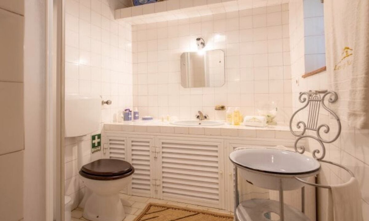 Photo of Bathroom in Setubal