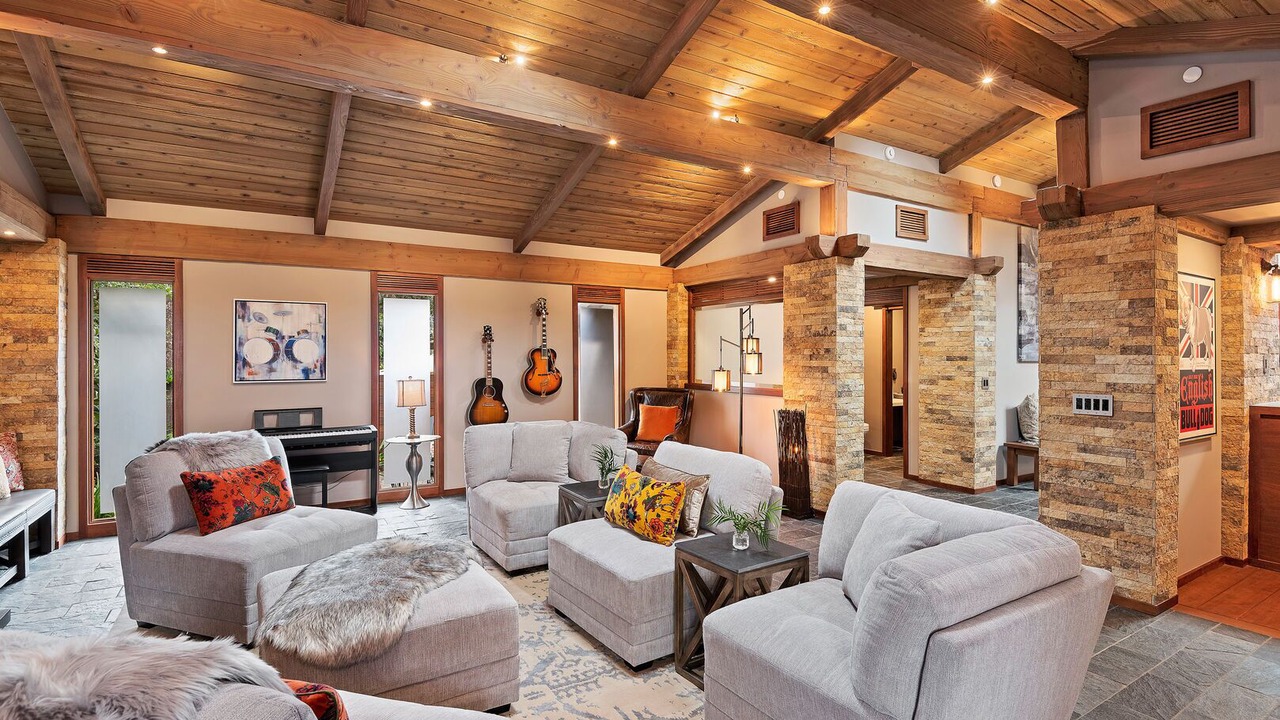 Photo of Livingroom in Montecito