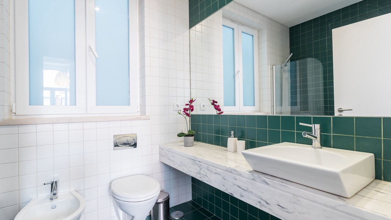 Photo of Bathroom in Alfama