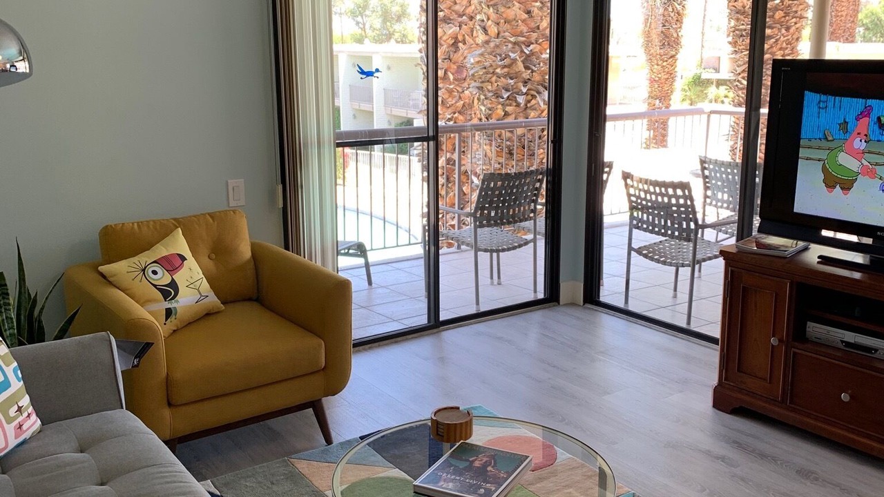 Photo of Livingroom in Palm Desert