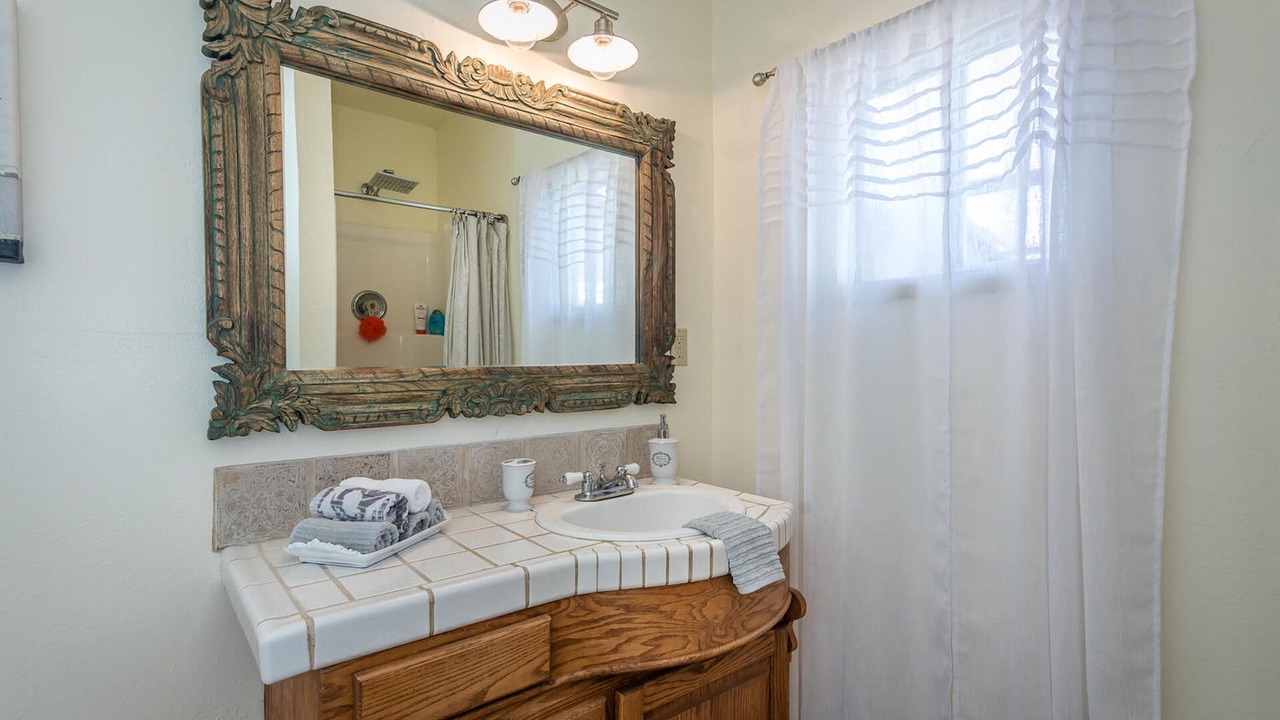 Photo of Bathroom in Callender