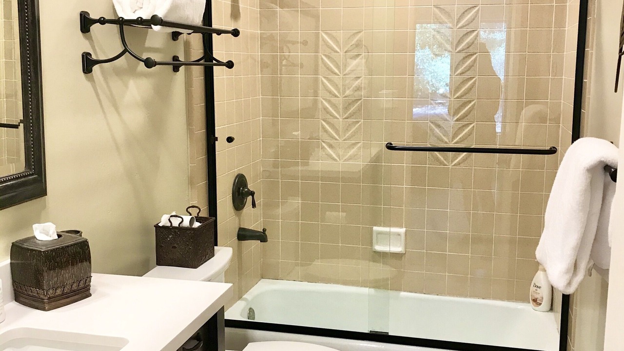 Photo of Bathroom in Ramona