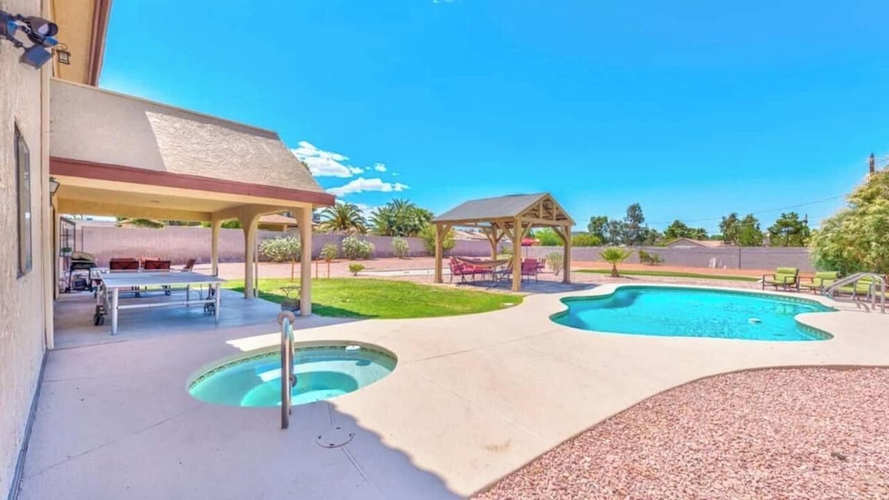Photo of Outdoor in Spring Valley