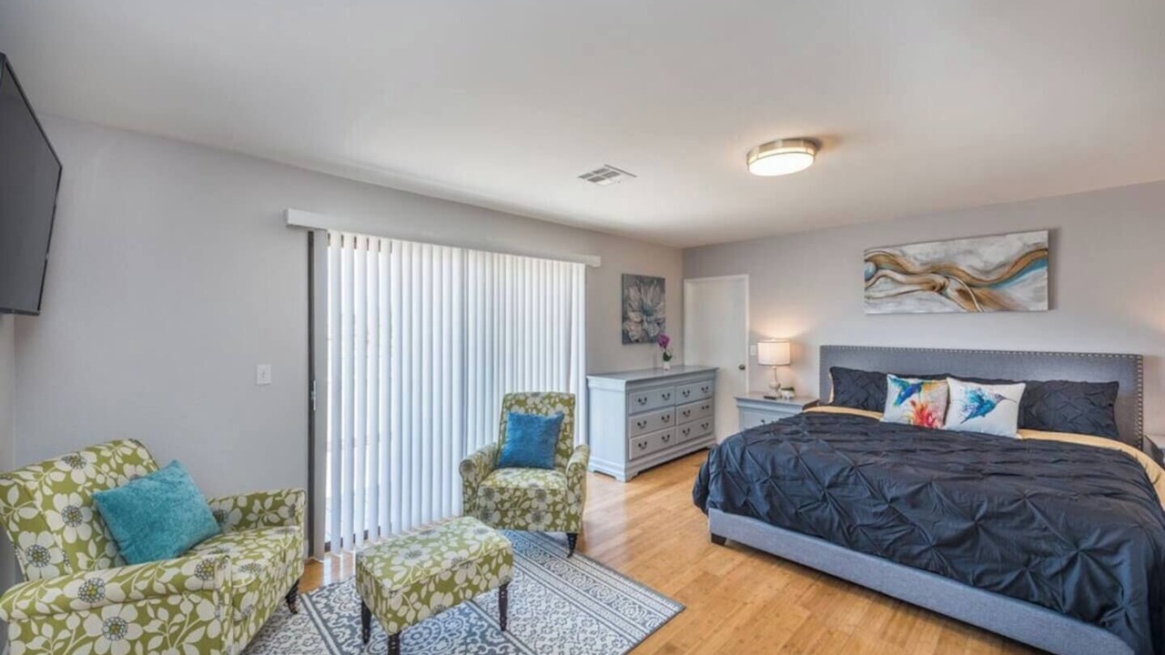 Photo of Bedroom in Spring Valley