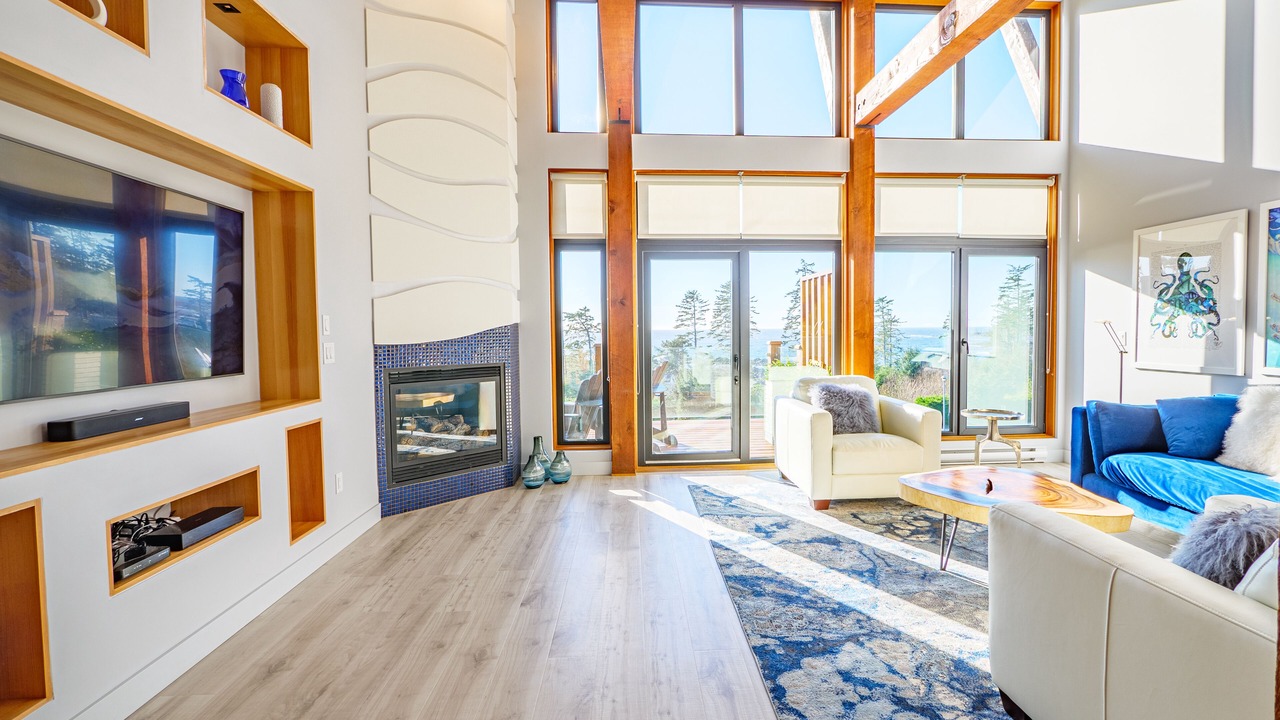 Photo of Livingroom in Ucluelet