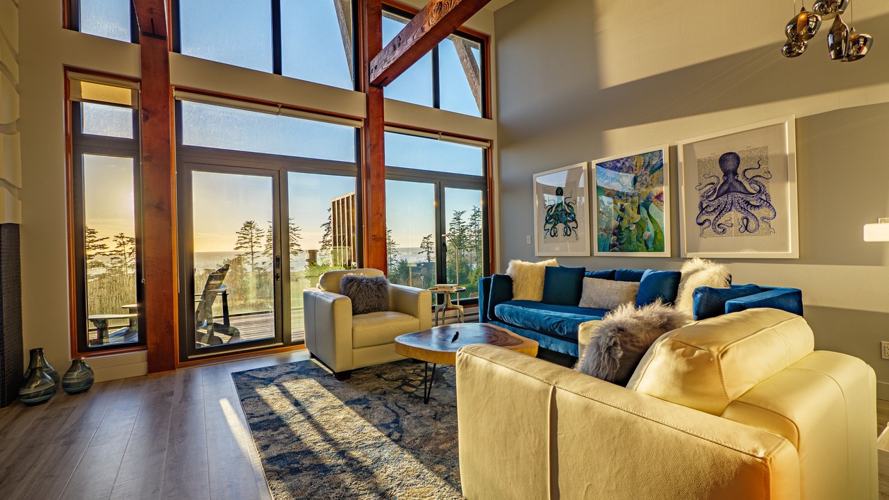 Photo of Livingroom in Ucluelet