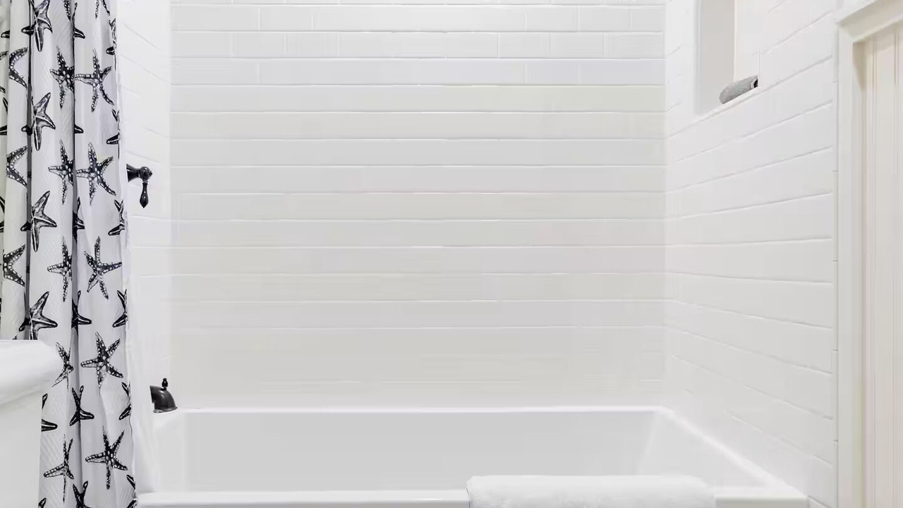Photo of Bathroom in Carpinteria