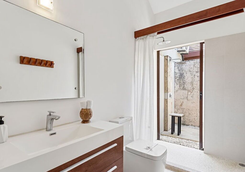 Photo of Bathroom in Playa Langosta