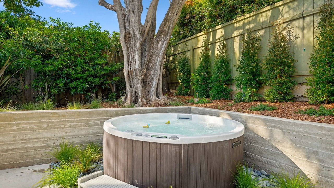 Photo of Outdoor in Coast Village