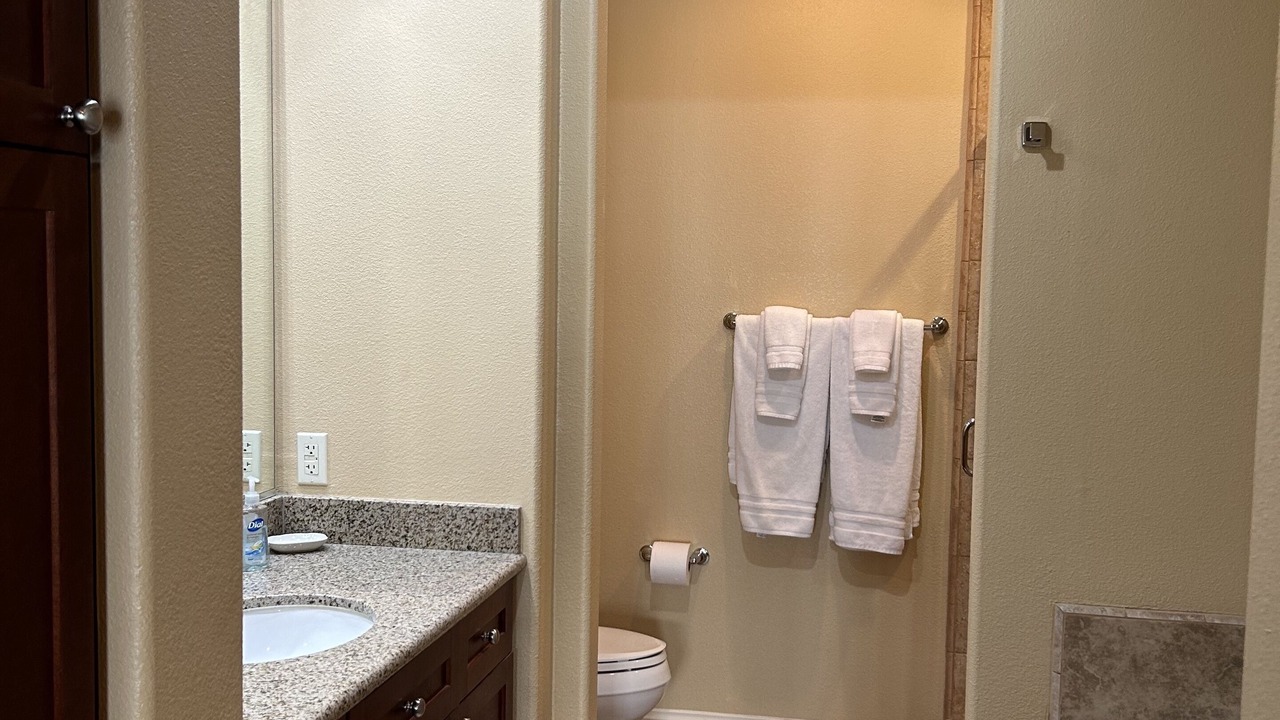 Photo of Bathroom in La Quinta